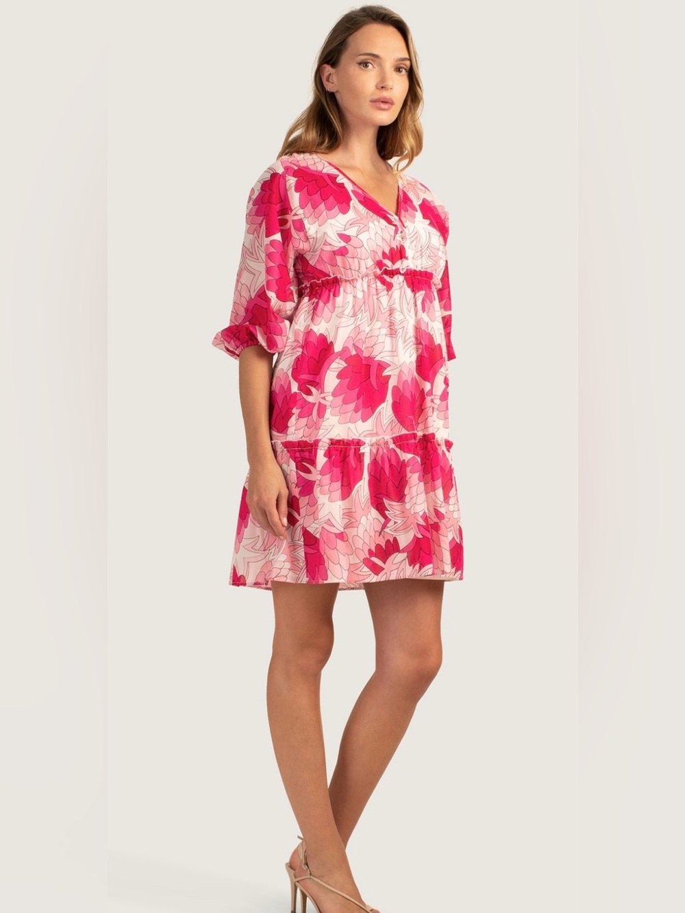 Trina Turk Pink & Fuchsia Floral V-Neck Tiered Dress